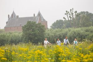 Tour De Waal Op Slot Loevestein